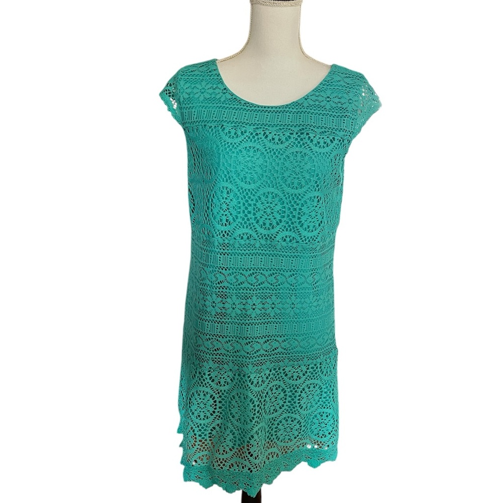 Xhilaration teal colored cap sleeve shift dress